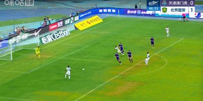 国安客场4-2津门虎迎三连胜,法比奥2射1传,曹永竞、达万破门
