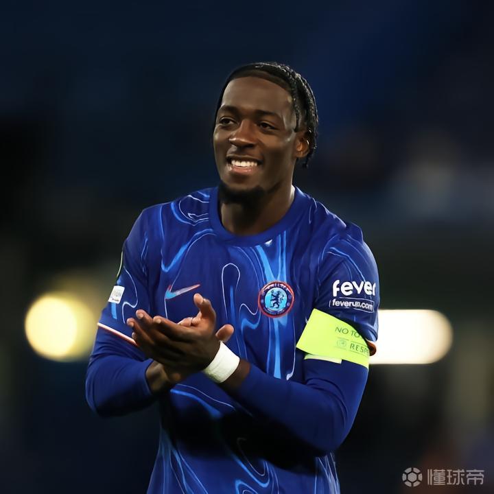 水晶宫向切尔西提交迪萨西租借报价，包含强制买断条款